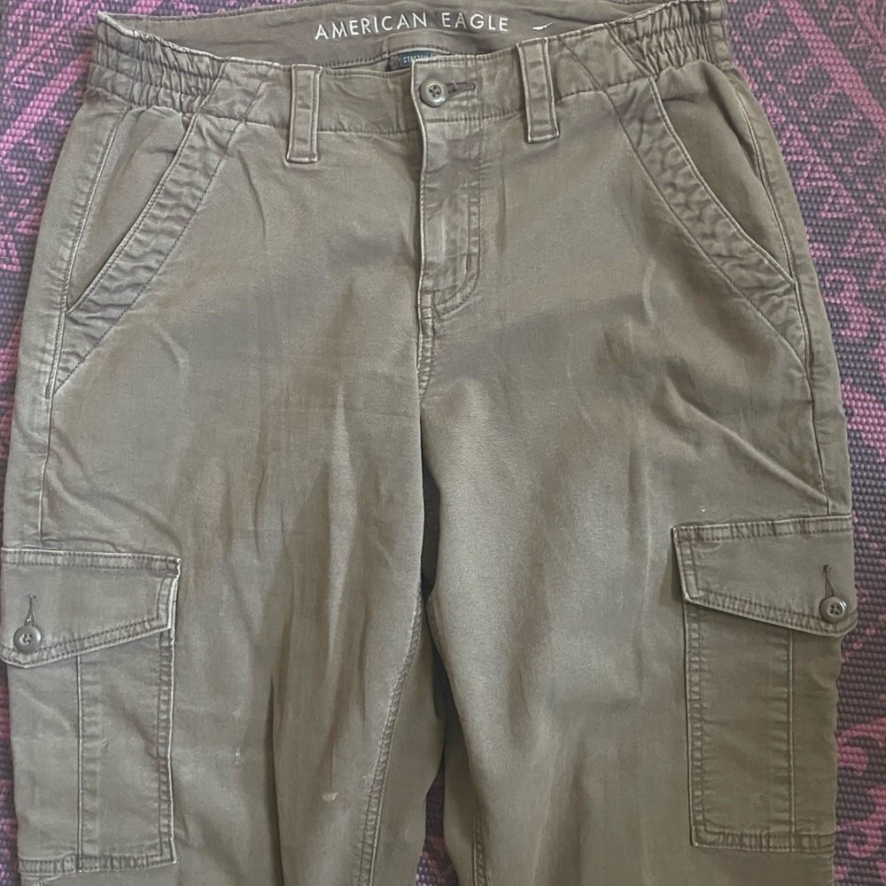 American Eagle Cargo Pants - Picture 8 of 14